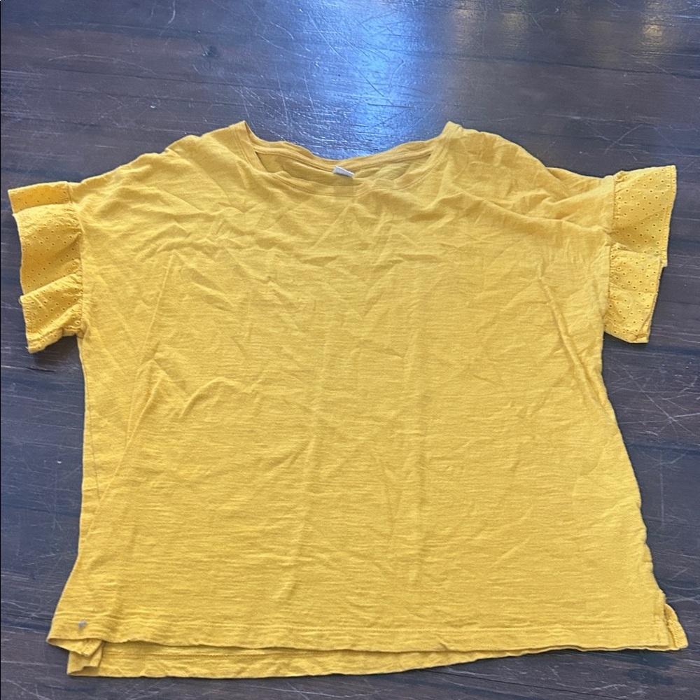 Old Navy Mustard Short Sleeve Top